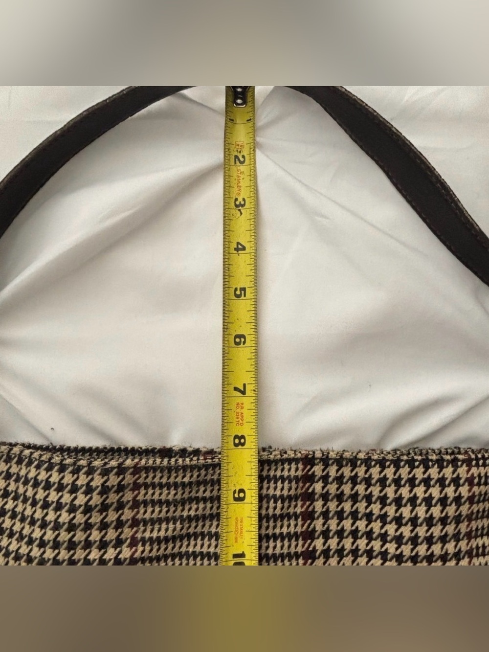 CHAPS Plaid Shoulder Bag/ Tote, Preloved. 15x12x4 - Picture 15 of 15